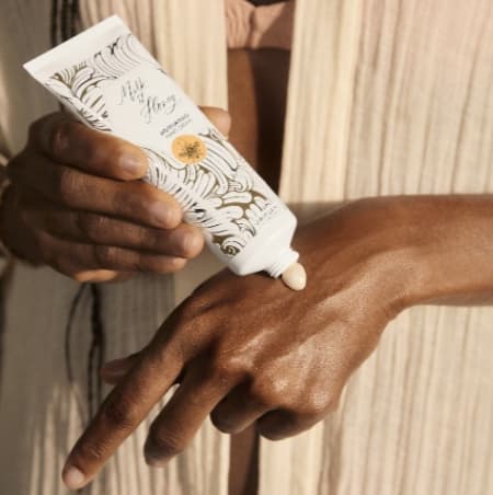 Milk & Honey Gold Moisturising Hand Cream