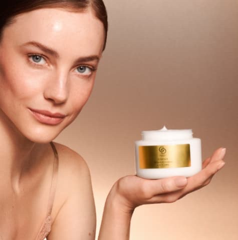 Giordani Gold Essenza Perfumed Body Cream